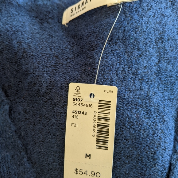 *2 For $30* NWT Reitmans V-neck Pullover Tunic Sweater, M - Picture 4 of 5